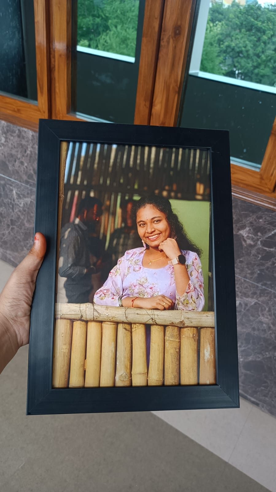 Personalised Photo Frame – 8 × 12 Inches